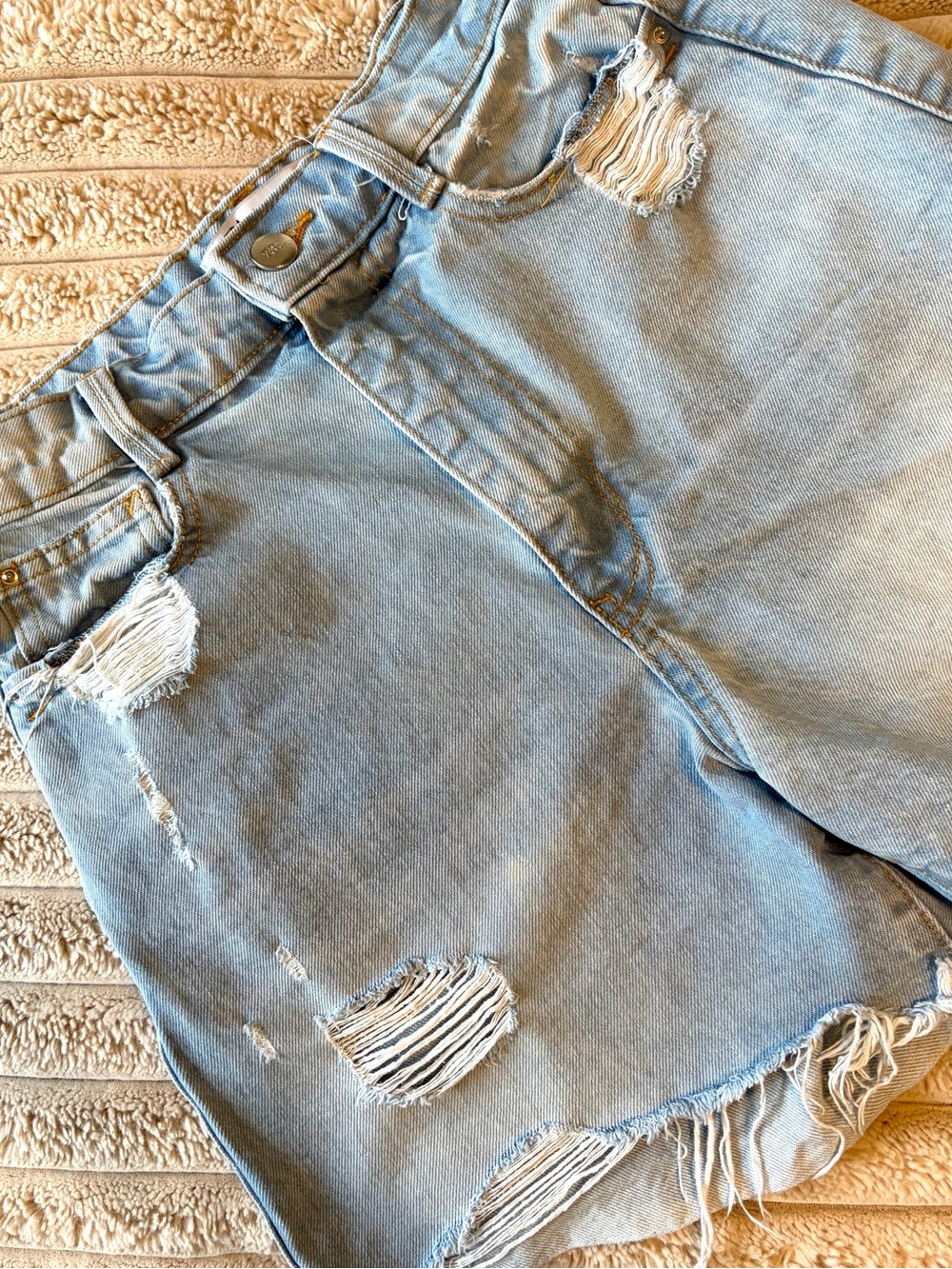 Zara Light Blue Denim Shorts - Picture 2 of 5